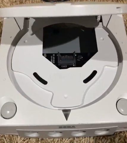 Modded Dreamcast