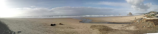 Cannonbeach2004largepanorama2